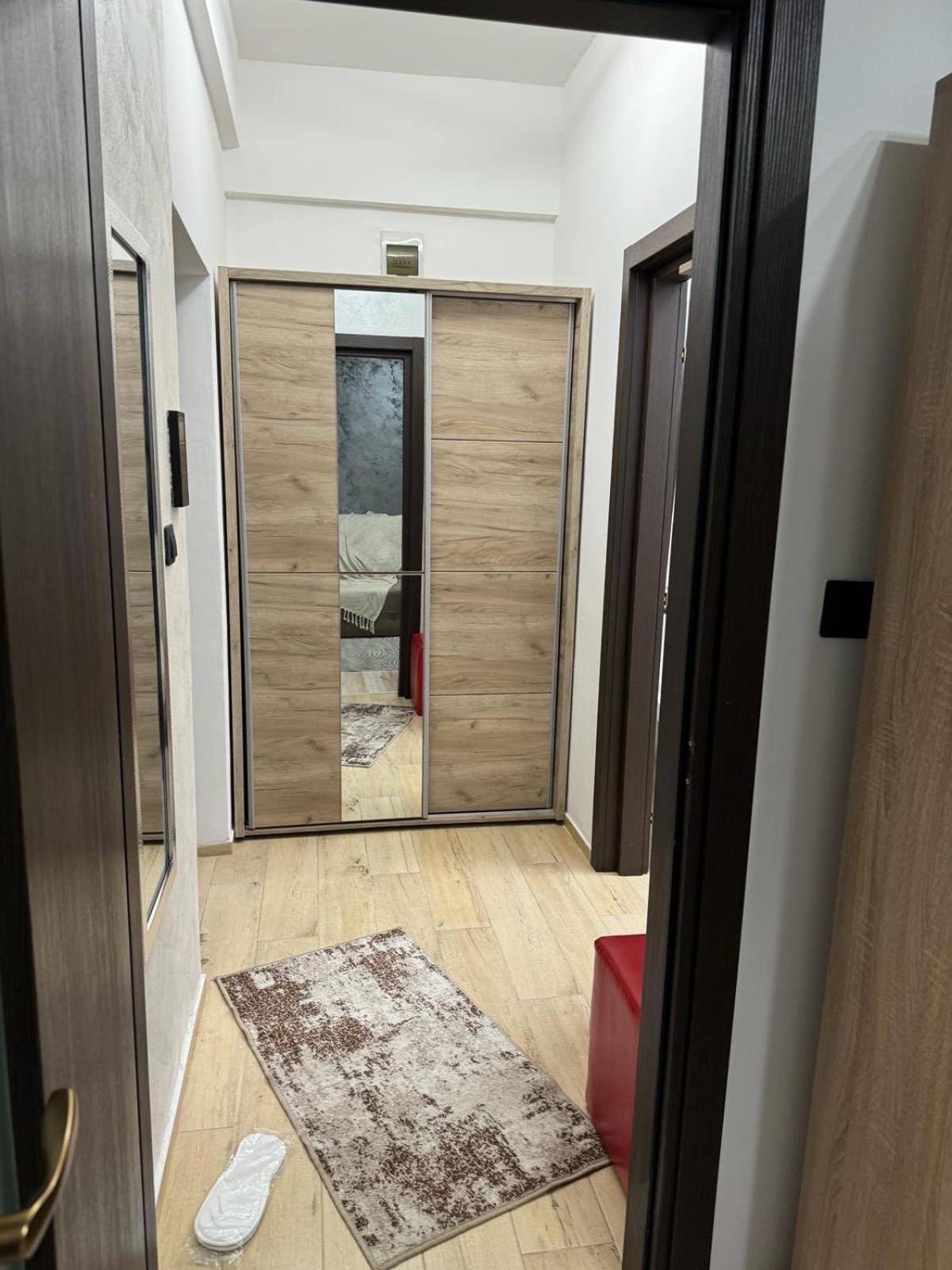 Luxury Young Residence Iasi Luaran gambar